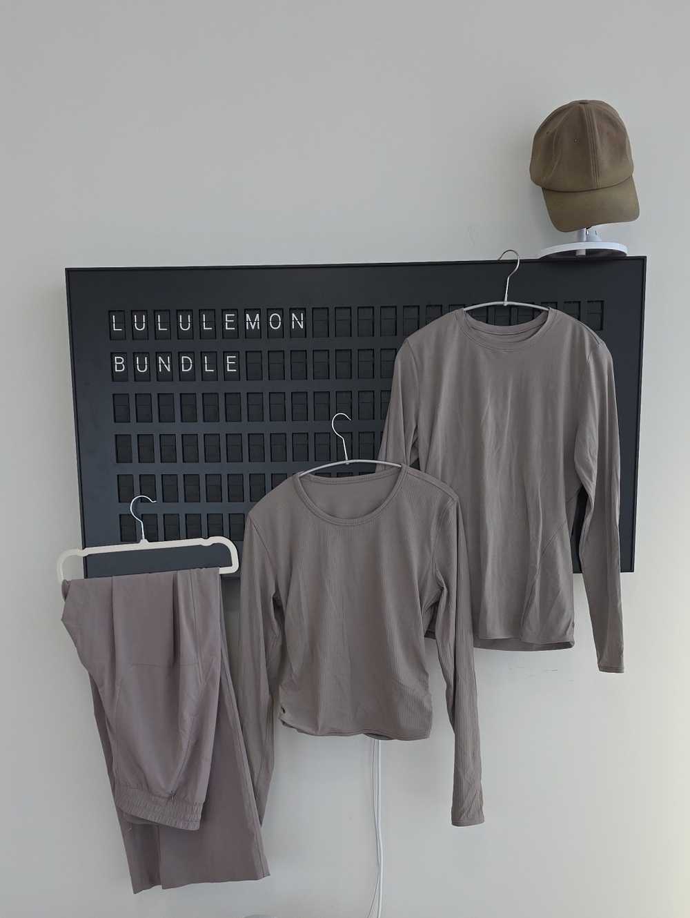 Lululemon Bundle - Picture 1 of 7